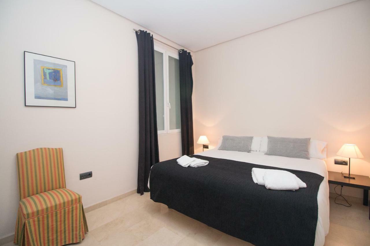 Bet Apartments - Canovas Rooms Валенсия Экстерьер фото