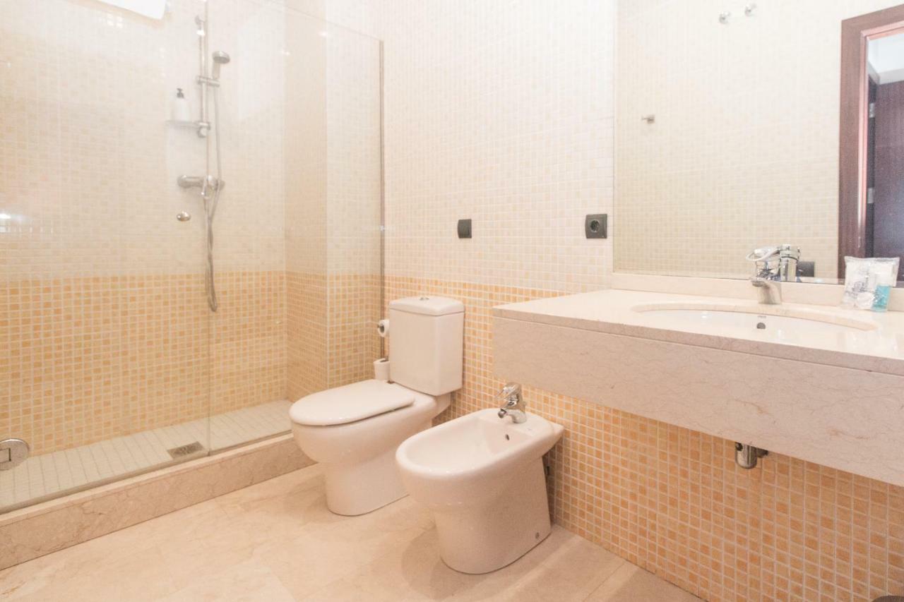 Bet Apartments - Canovas Rooms Валенсия Экстерьер фото